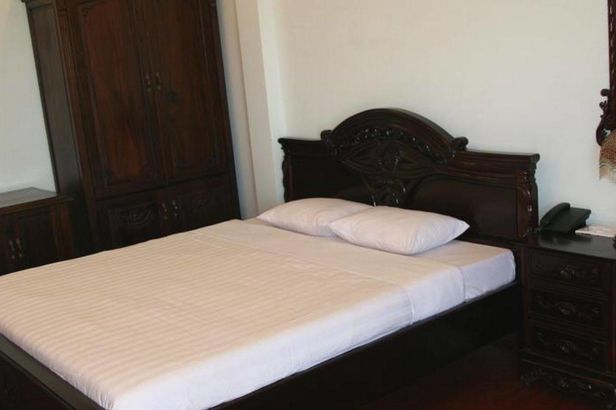 Thai Binh II Hotel Hue Exteriör bild