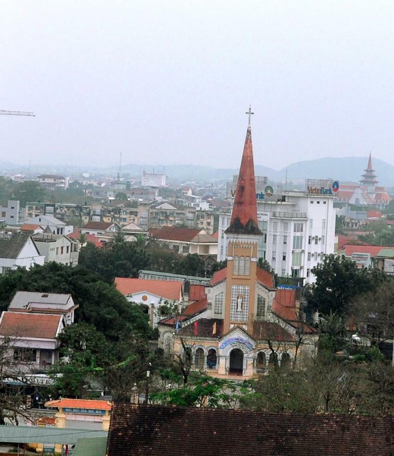 Thai Binh II Hotel Hue Exteriör bild